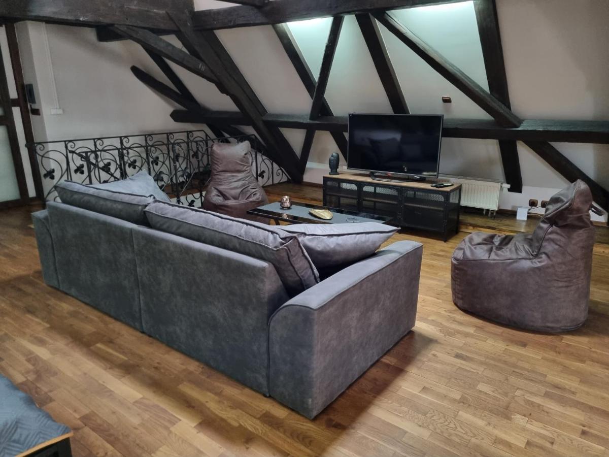 Galerie Vila Lucia 5 -Loft Apartman Plzeň Extérieur photo