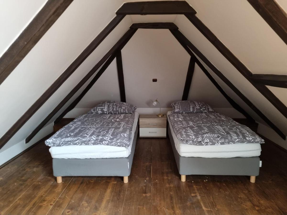 Galerie Vila Lucia 5 -Loft Apartman Plzeň Extérieur photo